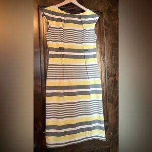 Striped Yellow and Gray Dress Calvin Klein size 4
